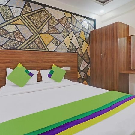 Itsy By Treebo - Royal Comfort Hotel Bangalore Luaran gambar
